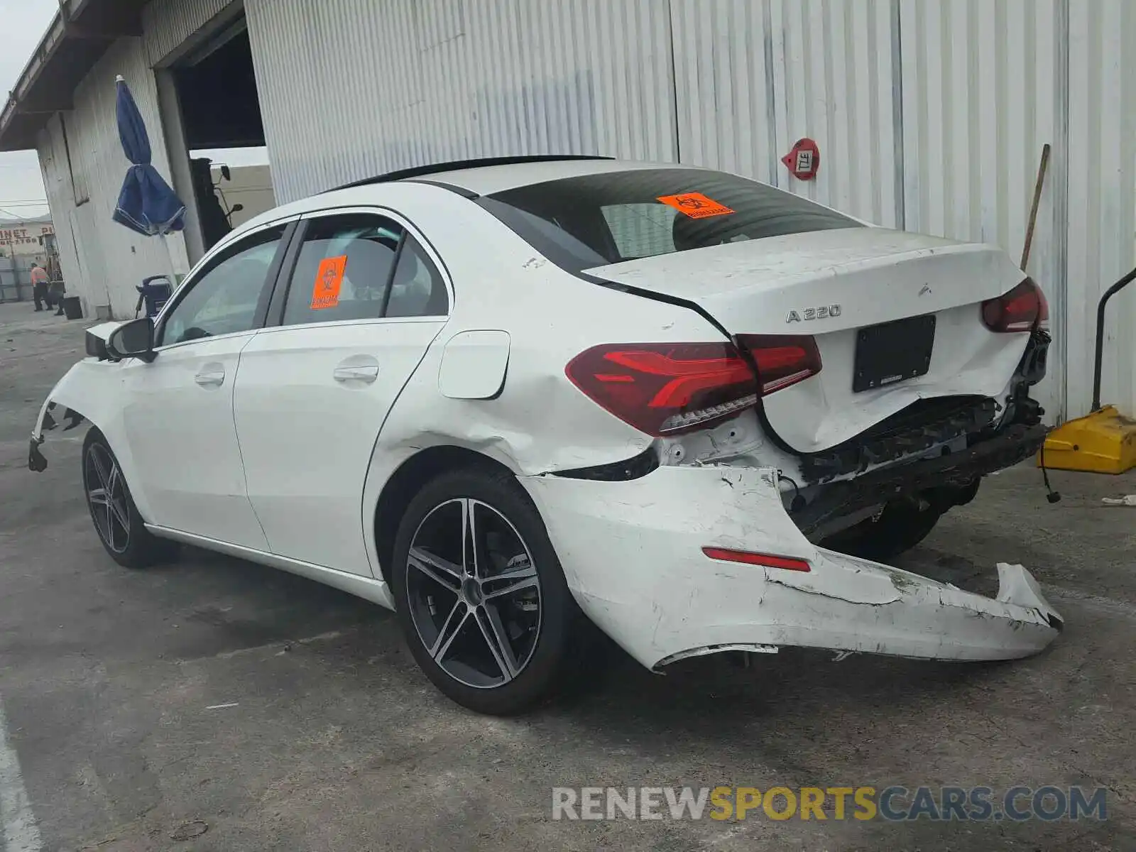 3 Photograph of a damaged car WDD3G4EB3KW033042 MERCEDES-BENZ A 220 4MAT 2019