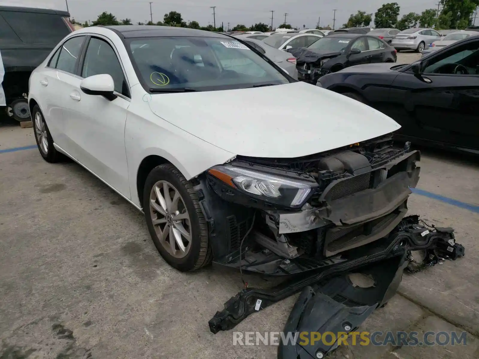 1 Photograph of a damaged car WDD3G4EB4KW023765 MERCEDES-BENZ A 220 4MAT 2019