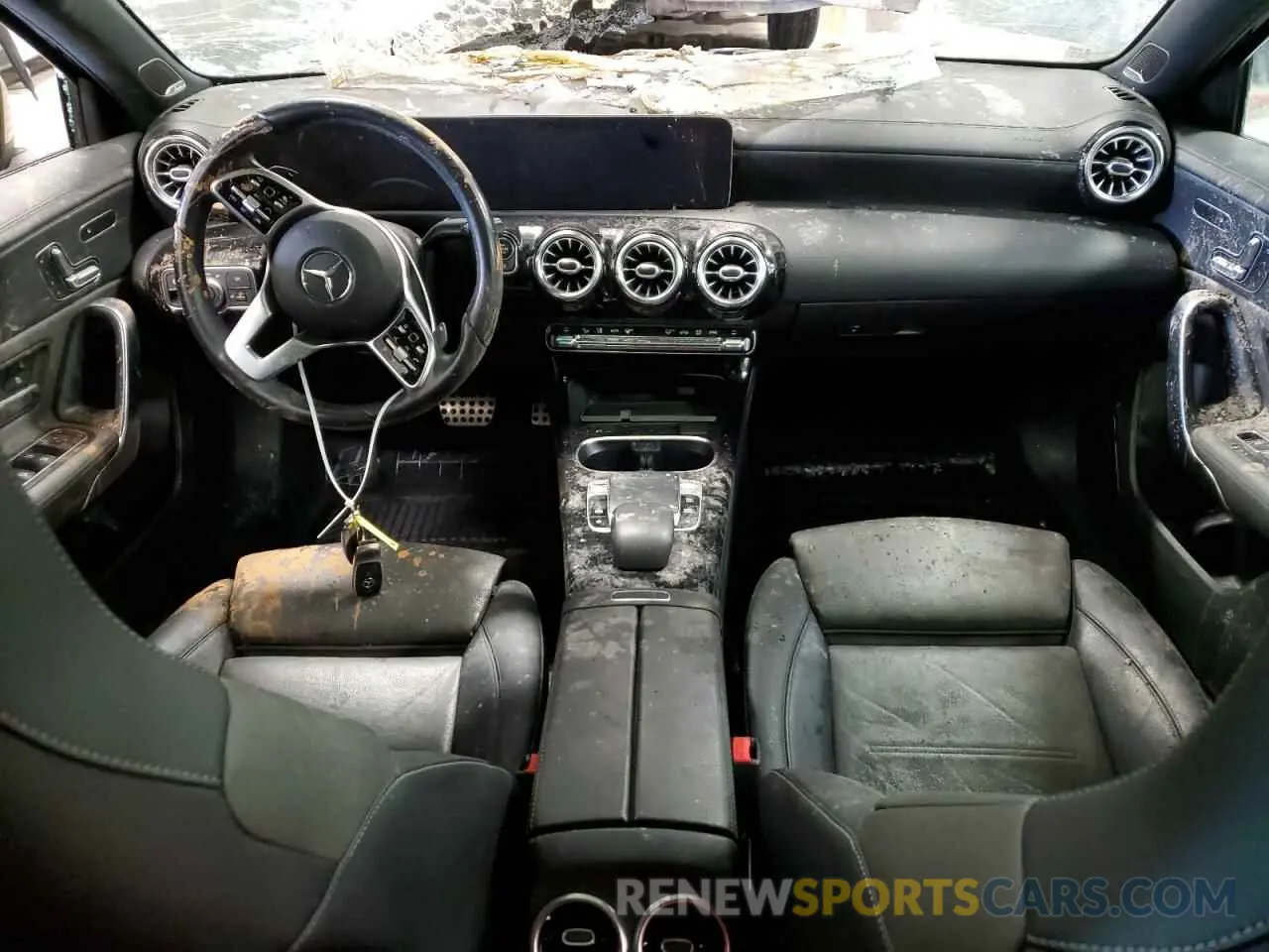 8 Photograph of a damaged car WDD3F4HB9KJ080359 MERCEDES-BENZ A-CLASS 2019