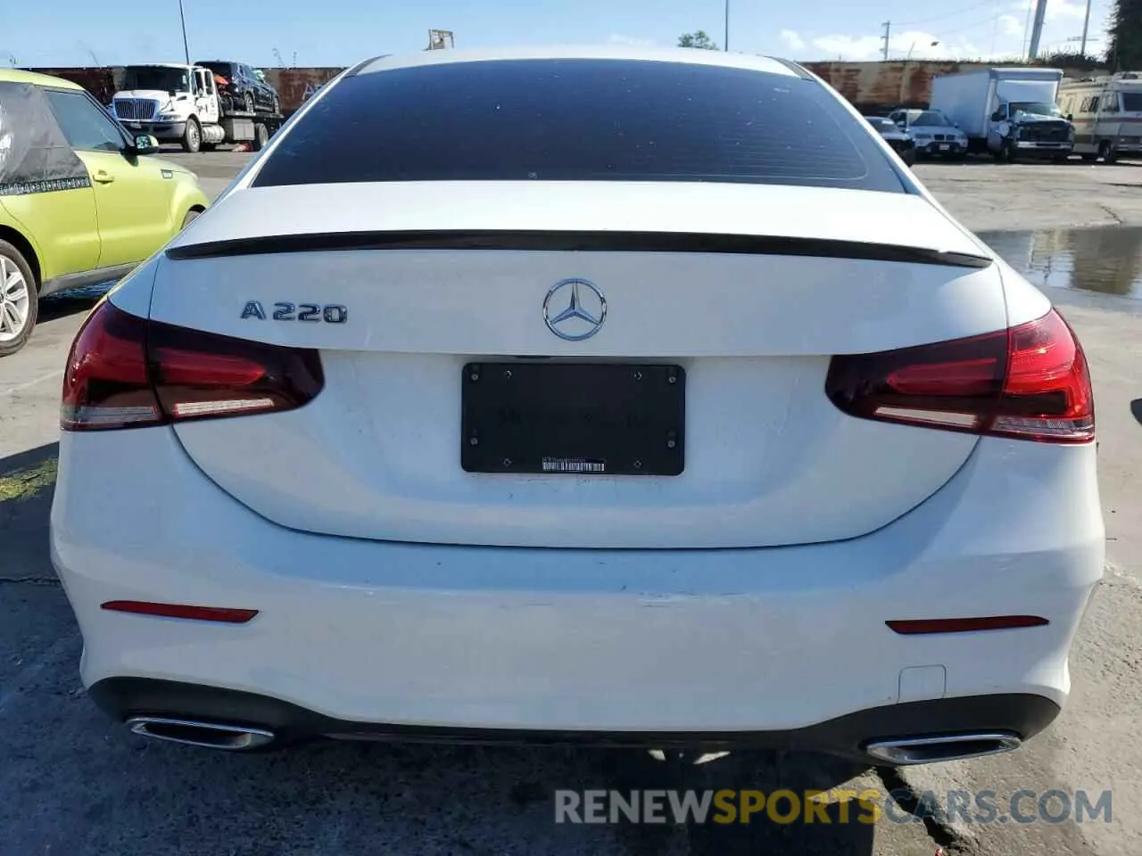 6 Photograph of a damaged car WDD3G4EB0KW022029 MERCEDES-BENZ A-CLASS 2019