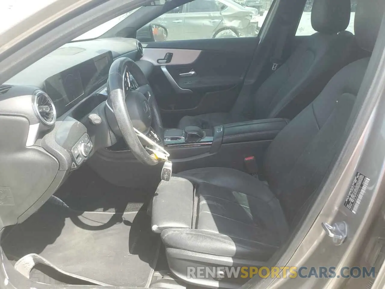 7 Photograph of a damaged car WDD3G4EB0KW027019 MERCEDES-BENZ A-CLASS 2019