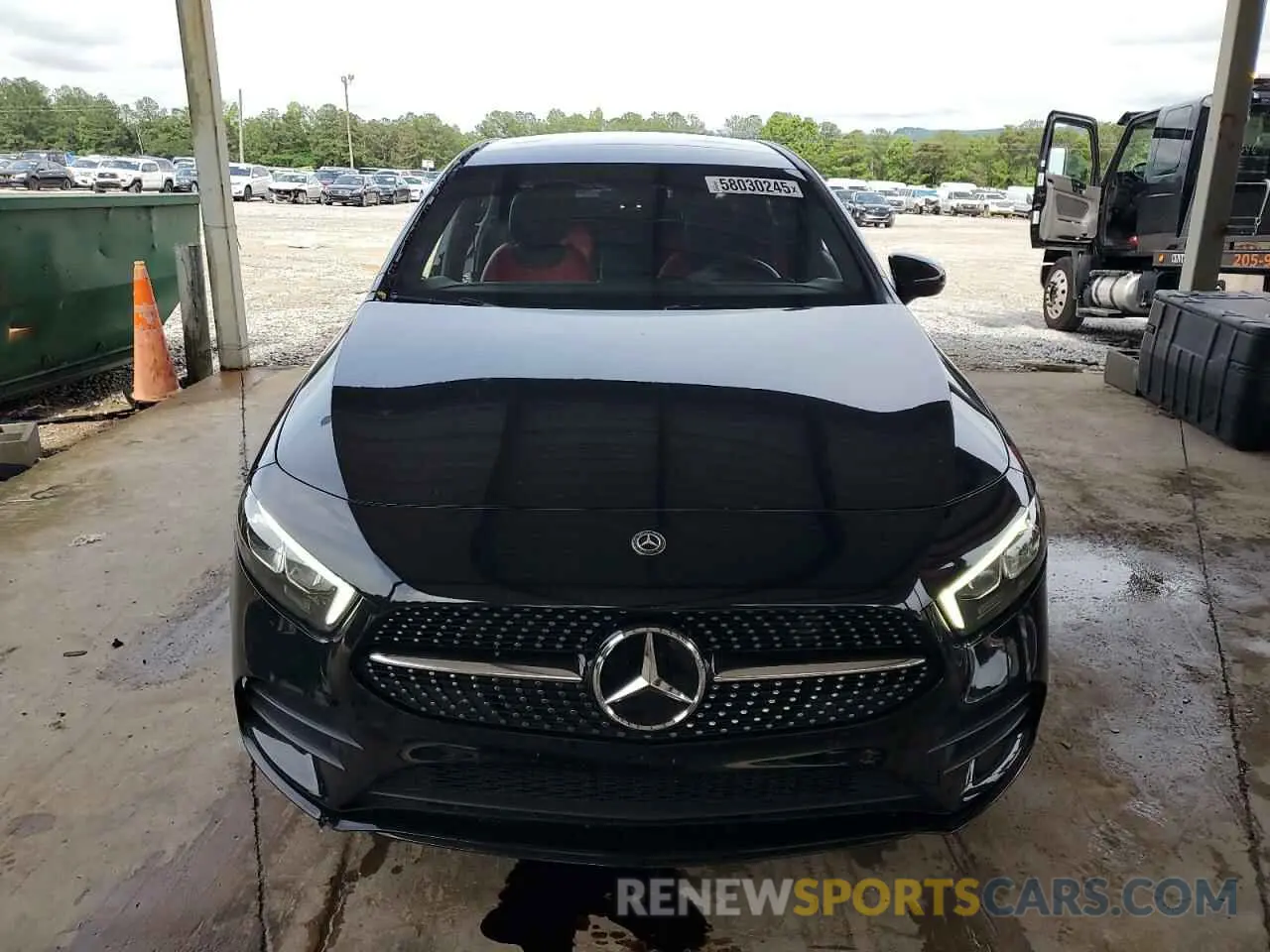 5 Photograph of a damaged car WDD3G4EB0KW027635 MERCEDES-BENZ A-CLASS 2019
