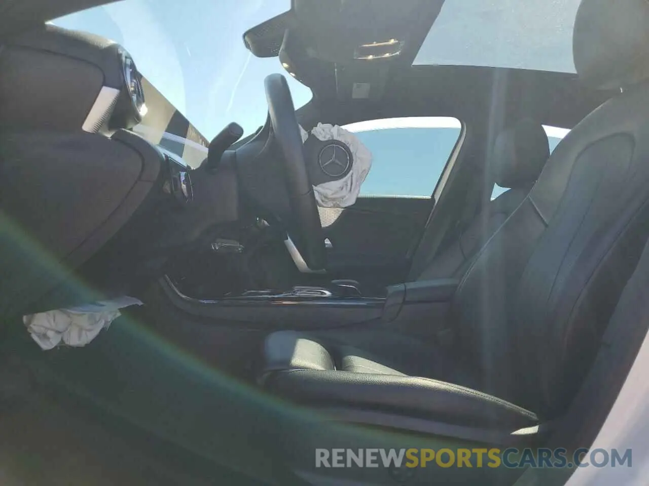 7 Photograph of a damaged car WDD3G4EB2KW000470 MERCEDES-BENZ A-CLASS 2019