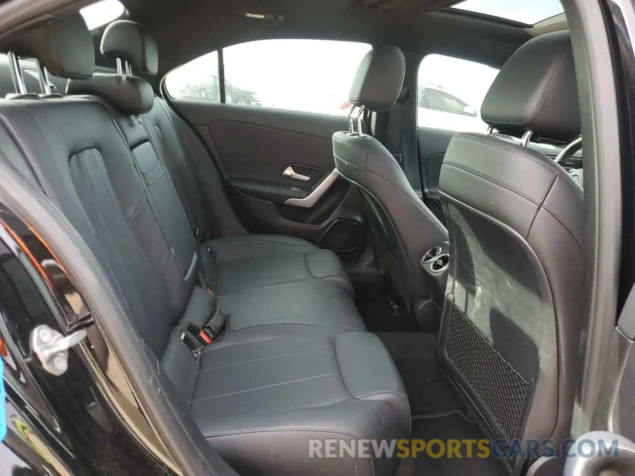 11 Photograph of a damaged car WDD3G4EB2KW024607 MERCEDES-BENZ A-CLASS 2019
