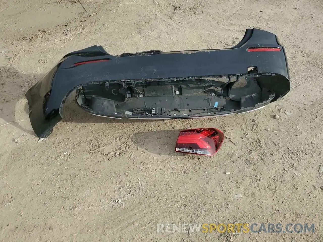 14 Photograph of a damaged car WDD3G4EB2KW024607 MERCEDES-BENZ A-CLASS 2019