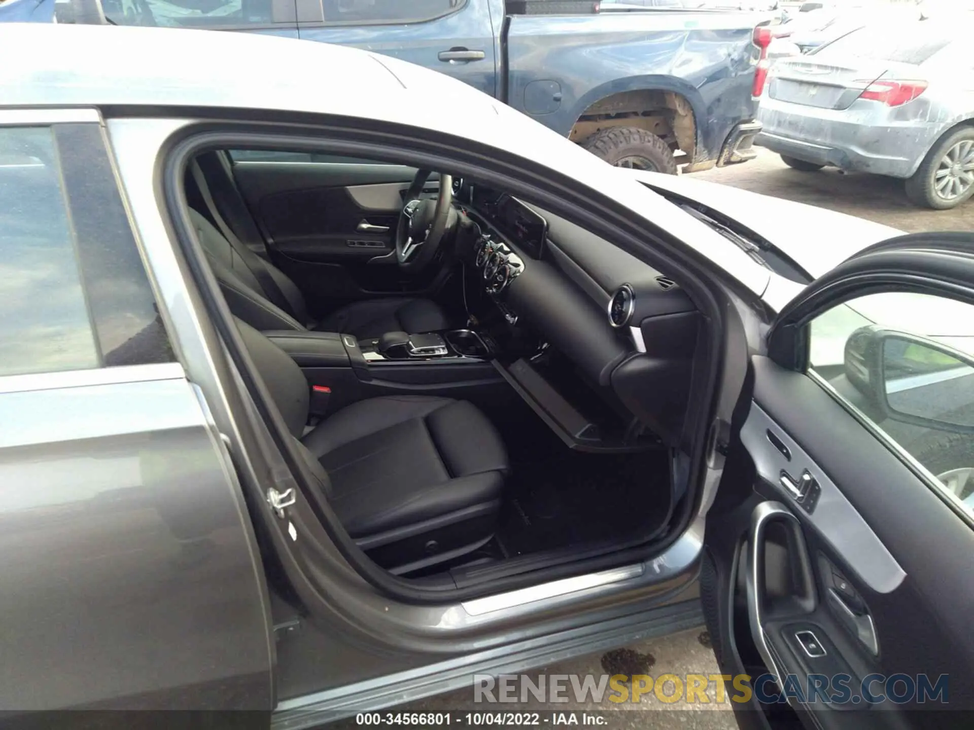 5 Photograph of a damaged car WDD3G4EB2KW027717 MERCEDES-BENZ A-CLASS 2019