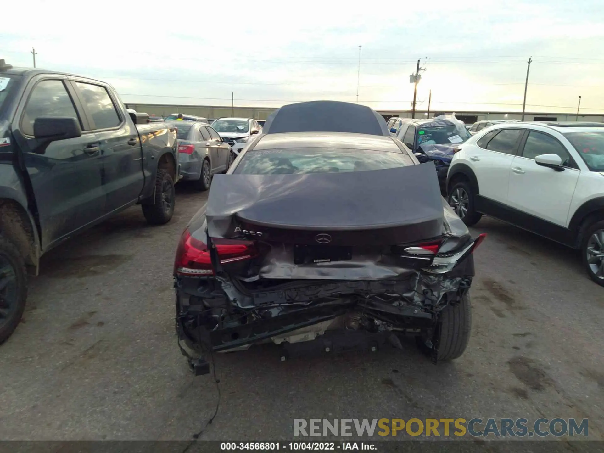 6 Photograph of a damaged car WDD3G4EB2KW027717 MERCEDES-BENZ A-CLASS 2019
