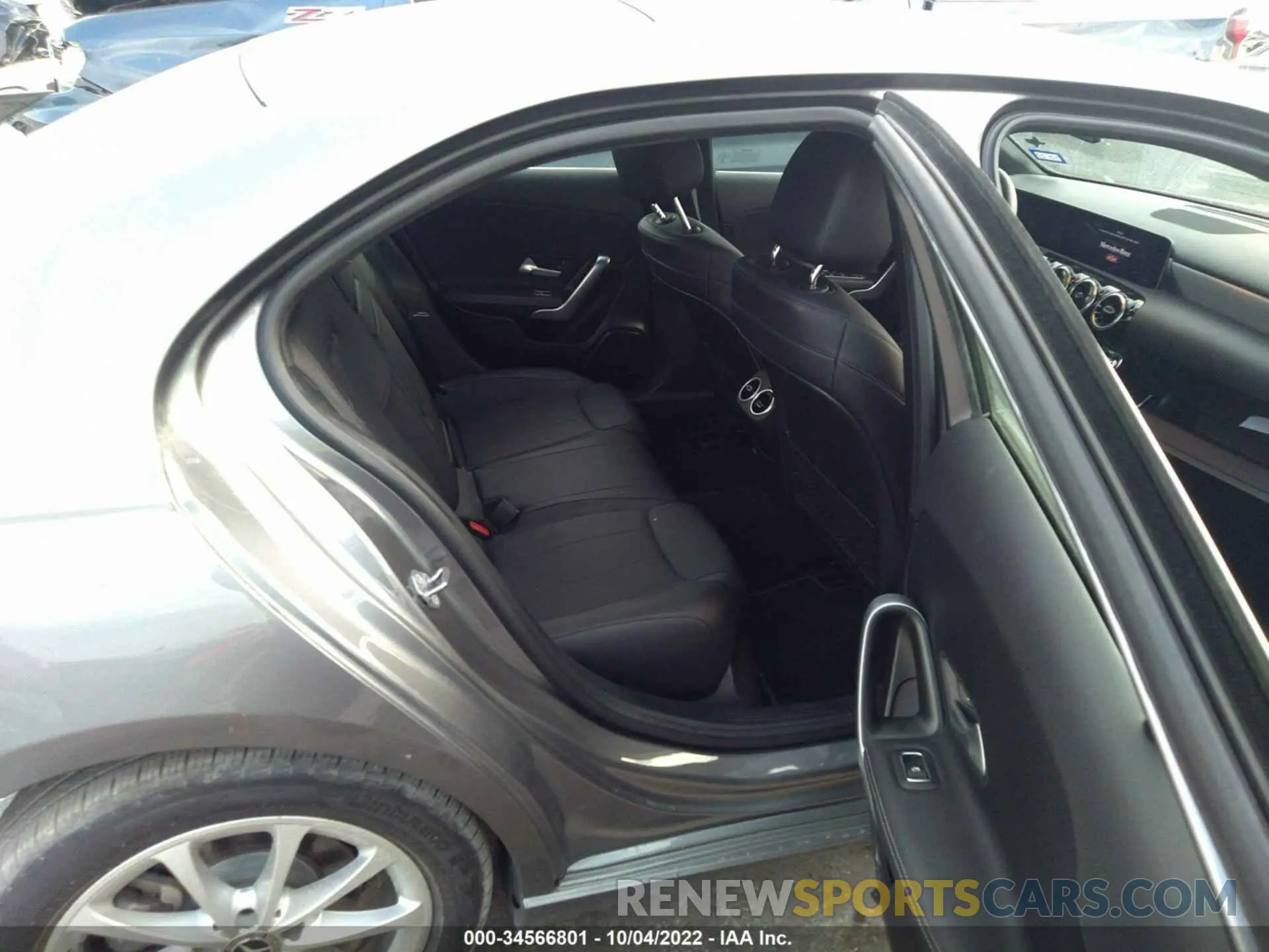 8 Photograph of a damaged car WDD3G4EB2KW027717 MERCEDES-BENZ A-CLASS 2019