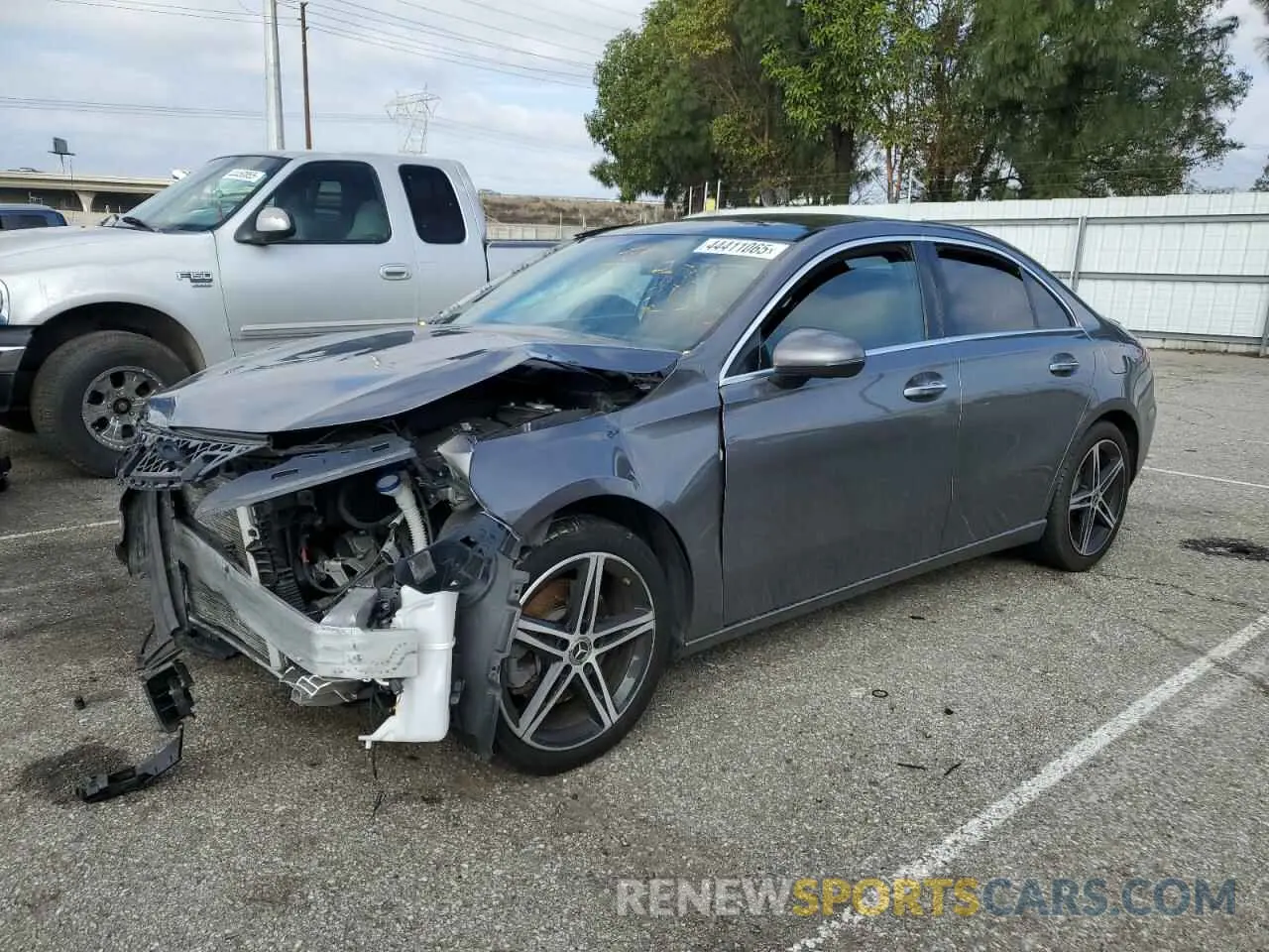 1 Photograph of a damaged car WDD3G4EB2KW030844 MERCEDES-BENZ A-CLASS 2019