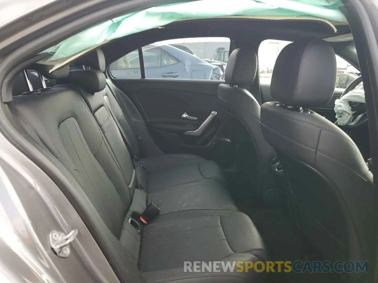 10 Photograph of a damaged car WDD3G4EB2KW030844 MERCEDES-BENZ A-CLASS 2019