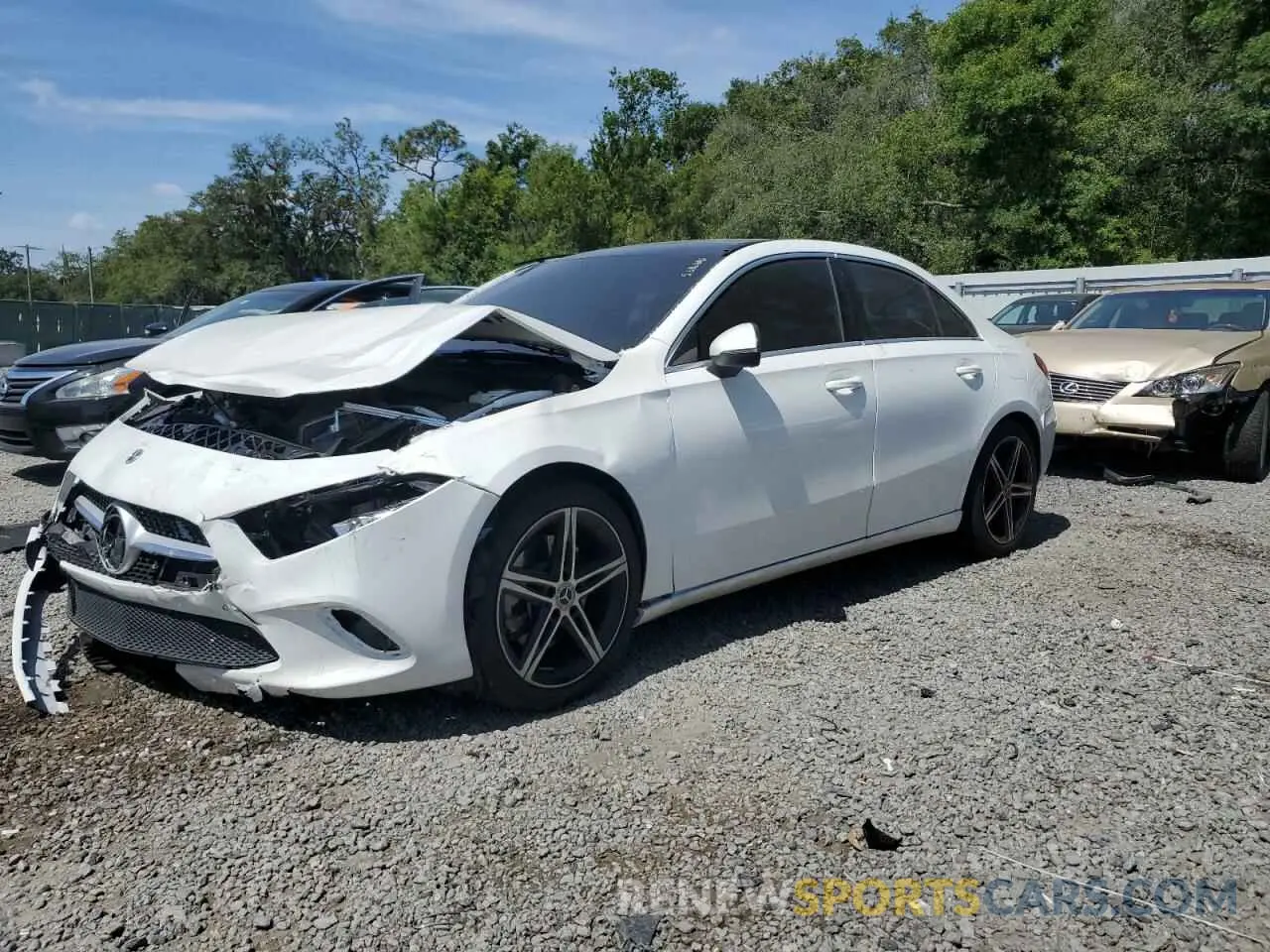1 Photograph of a damaged car WDD3G4EB3KW013647 MERCEDES-BENZ A-CLASS 2019