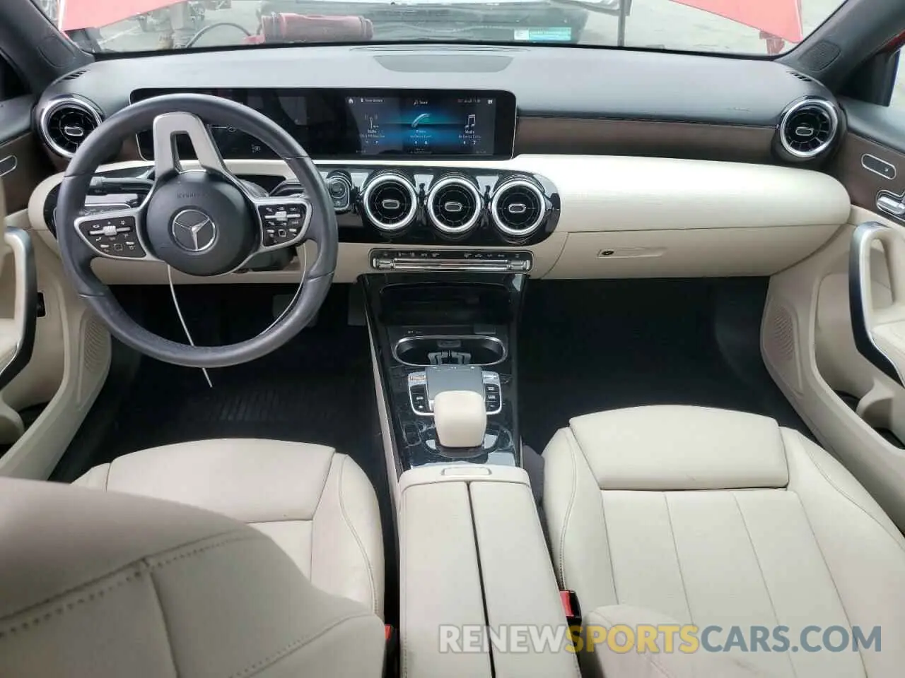 8 Photograph of a damaged car WDD3G4EB4KW013298 MERCEDES-BENZ A-CLASS 2019