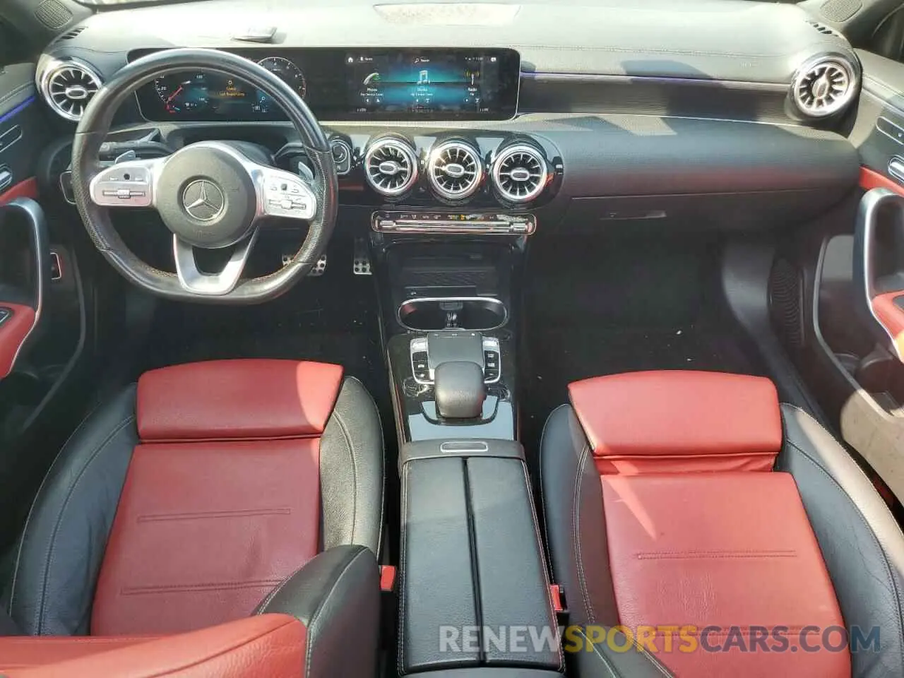 8 Photograph of a damaged car WDD3G4EB4KW013687 MERCEDES-BENZ A-CLASS 2019