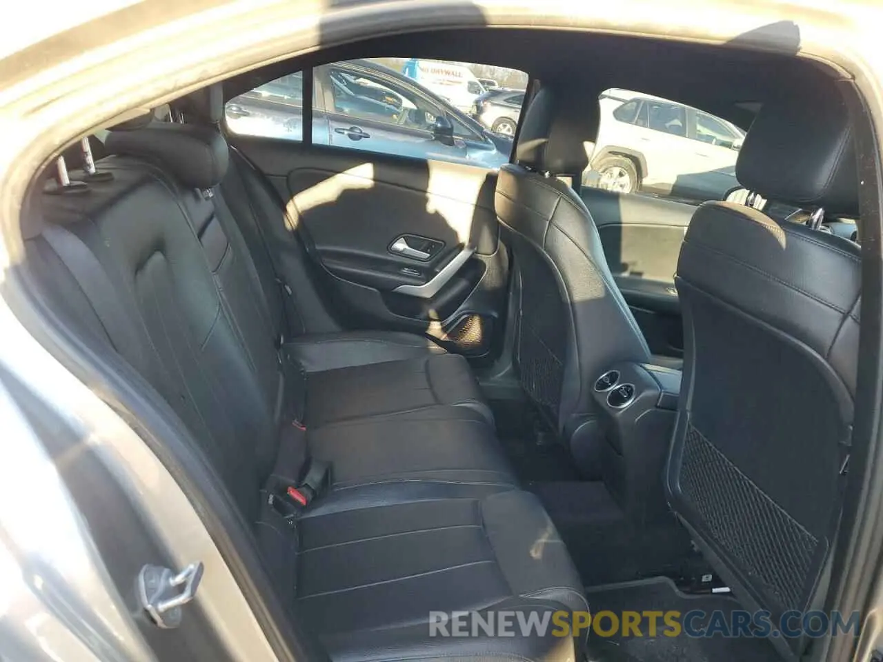 10 Photograph of a damaged car WDD3G4EB4KW022177 MERCEDES-BENZ A-CLASS 2019