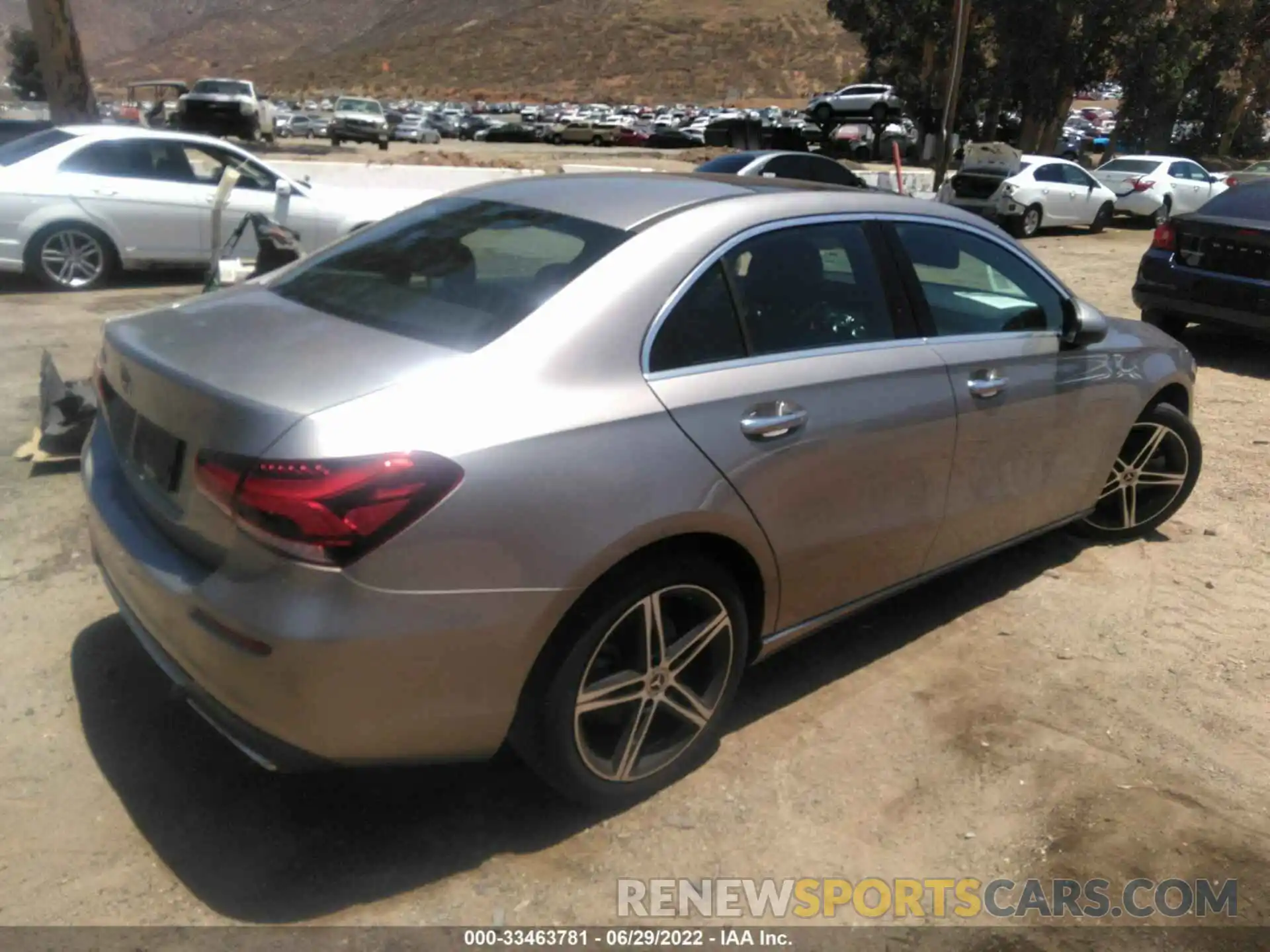 4 Photograph of a damaged car WDD3G4EB4KW022258 MERCEDES-BENZ A-CLASS 2019