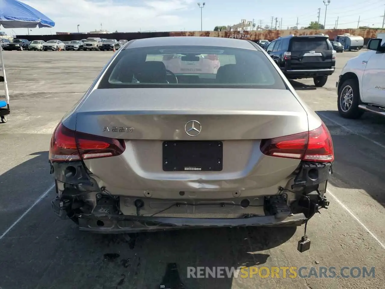 6 Photograph of a damaged car WDD3G4EB4KW023720 MERCEDES-BENZ A-CLASS 2019