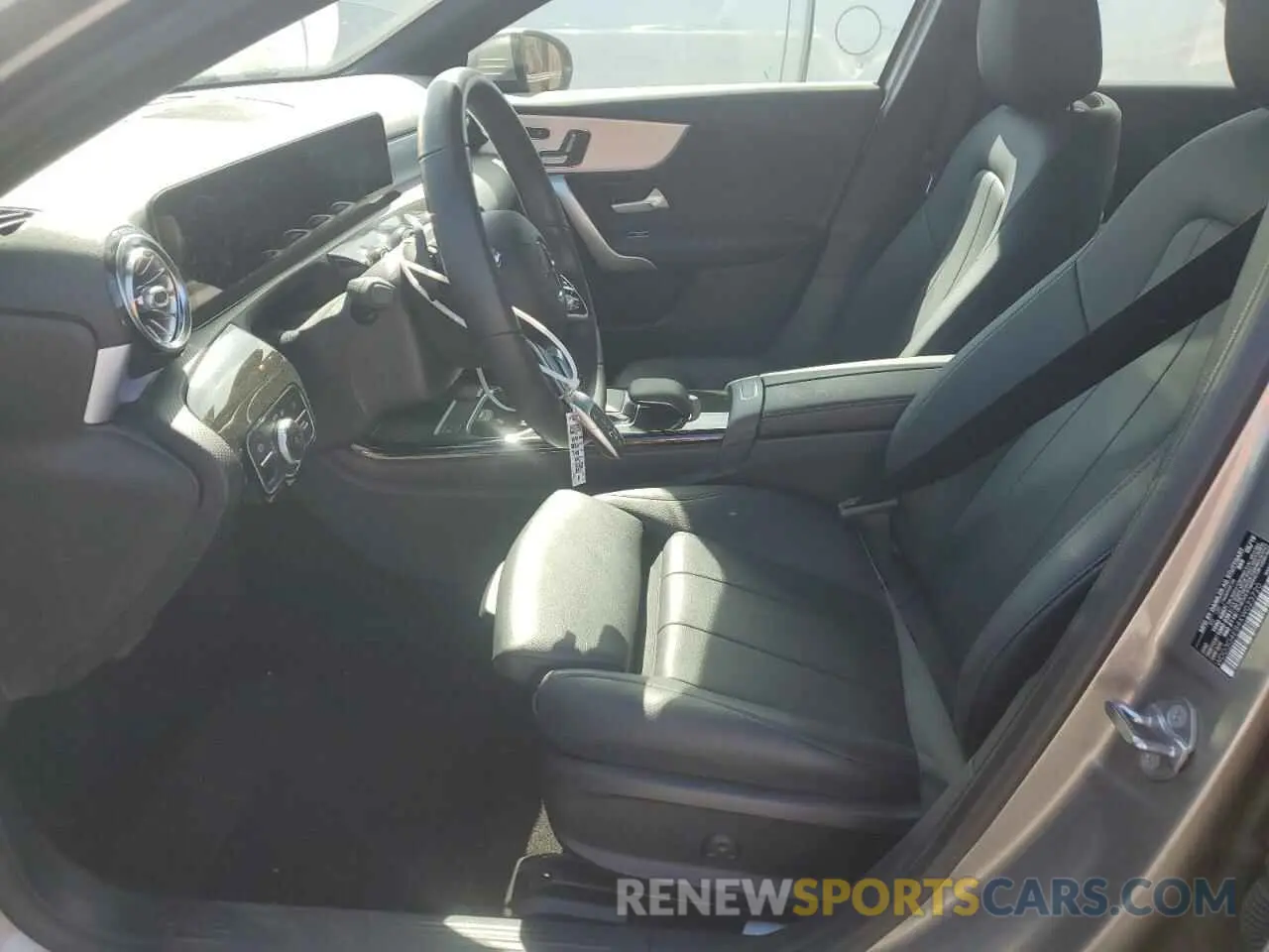 7 Photograph of a damaged car WDD3G4EB4KW023720 MERCEDES-BENZ A-CLASS 2019