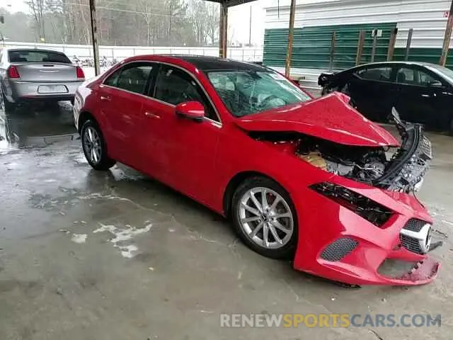 10 Photograph of a damaged car WDD3G4EB4KW027105 MERCEDES-BENZ A-CLASS 2019