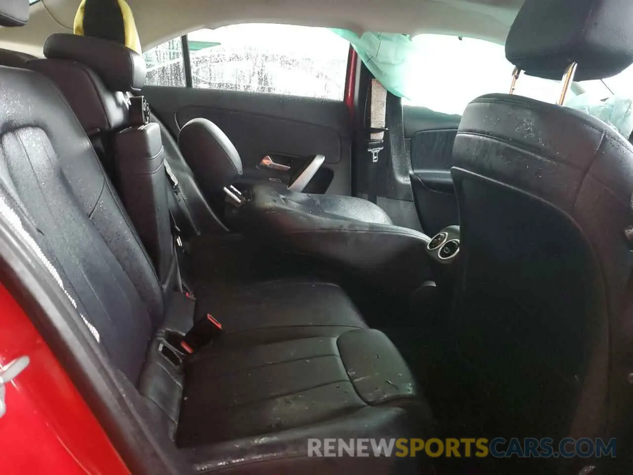 11 Photograph of a damaged car WDD3G4EB4KW027105 MERCEDES-BENZ A-CLASS 2019