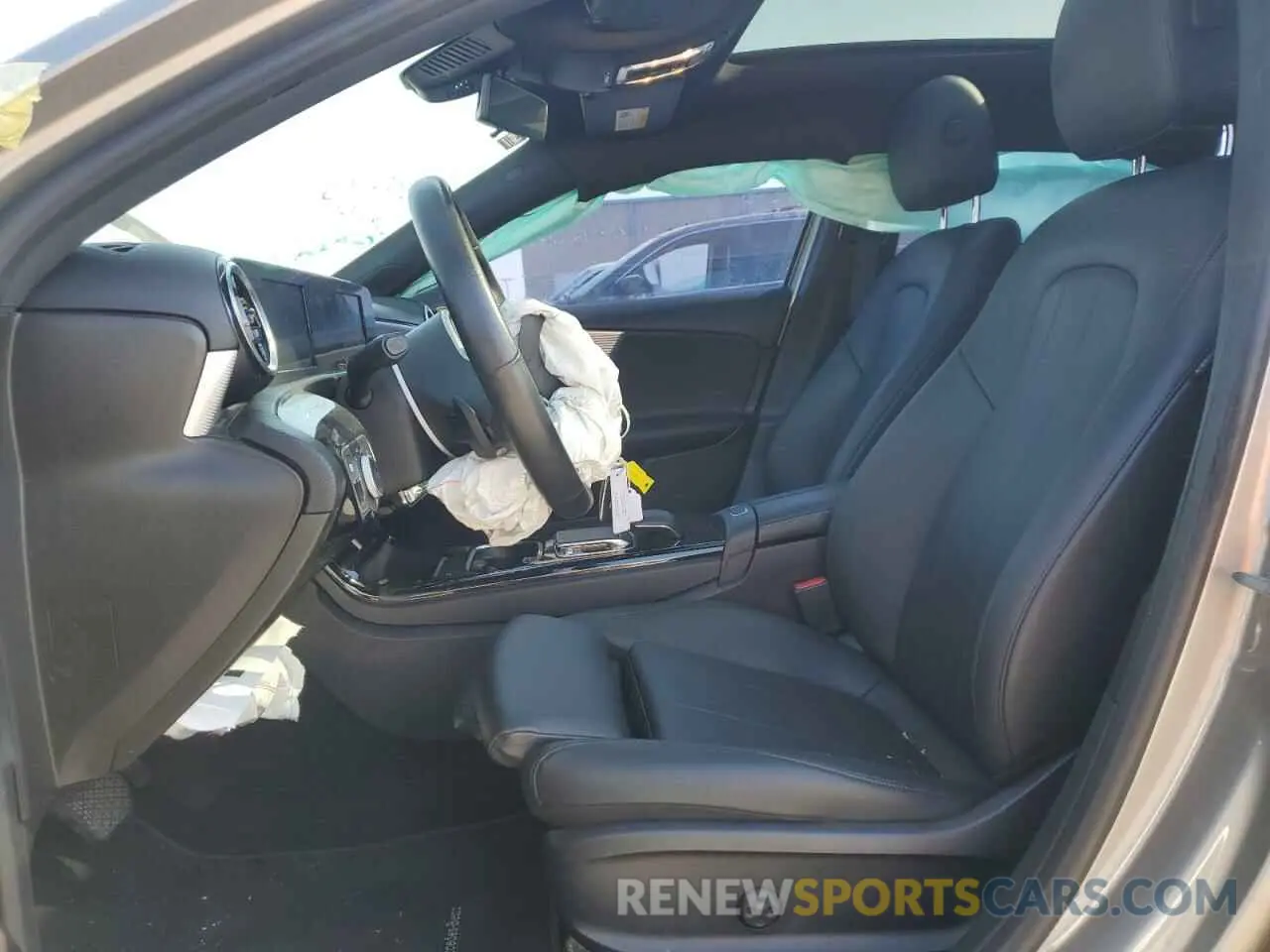 7 Photograph of a damaged car WDD3G4EB4KW032062 MERCEDES-BENZ A-CLASS 2019