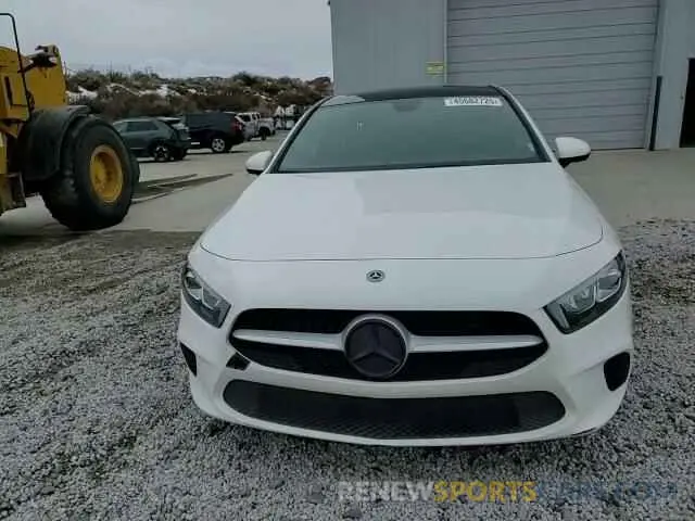 11 Photograph of a damaged car WDD3G4EB5KW003203 MERCEDES-BENZ A-CLASS 2019