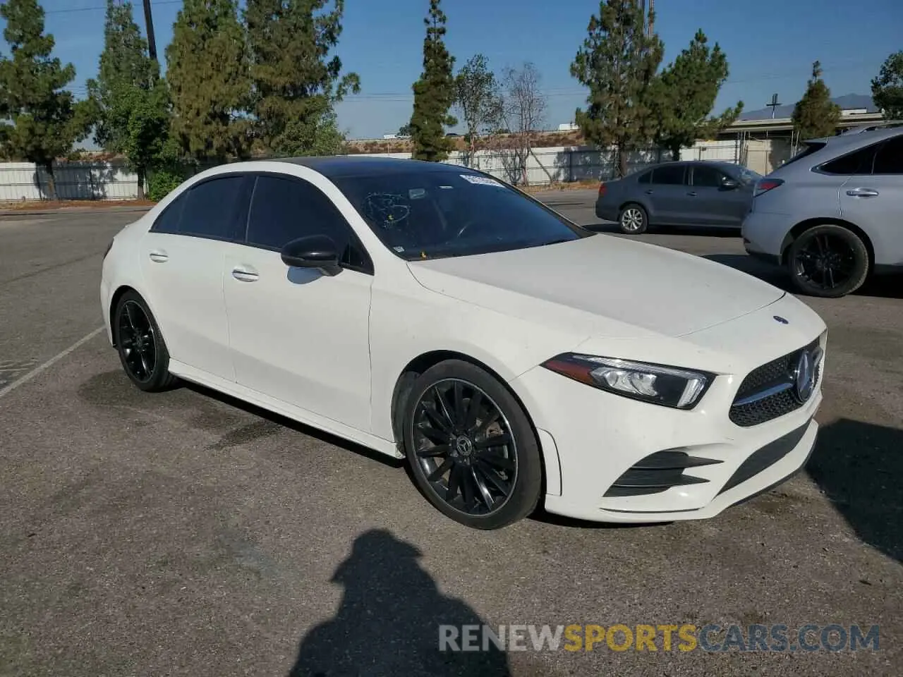 4 Photograph of a damaged car WDD3G4EB5KW004724 MERCEDES-BENZ A-CLASS 2019