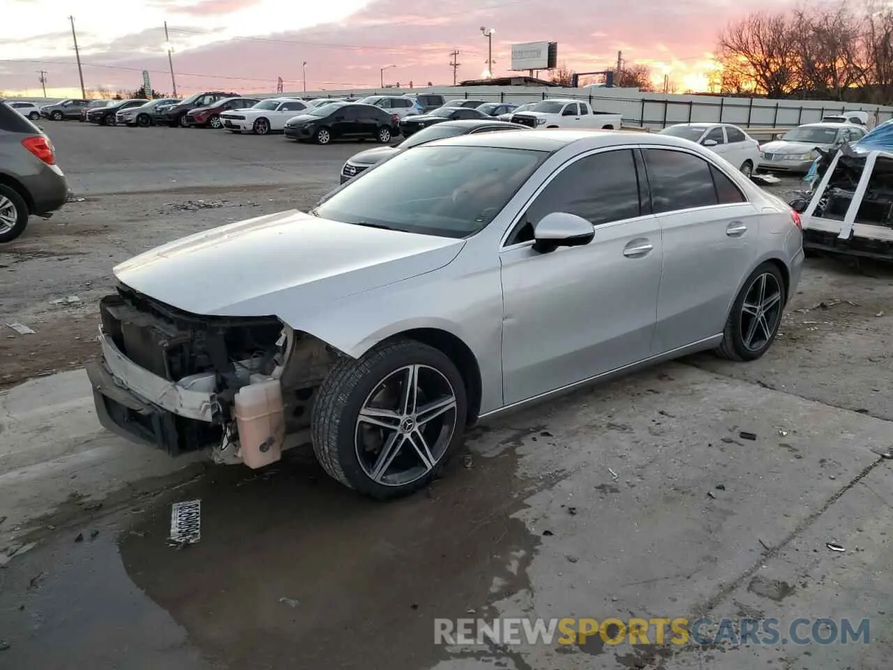 1 Photograph of a damaged car WDD3G4EB5KW012810 MERCEDES-BENZ A-CLASS 2019