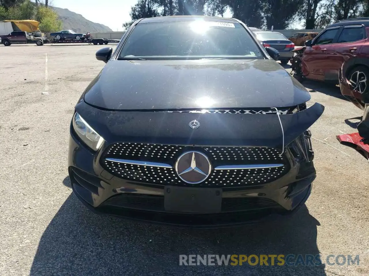 5 Photograph of a damaged car WDD3G4EB6KW012413 MERCEDES-BENZ A-CLASS 2019