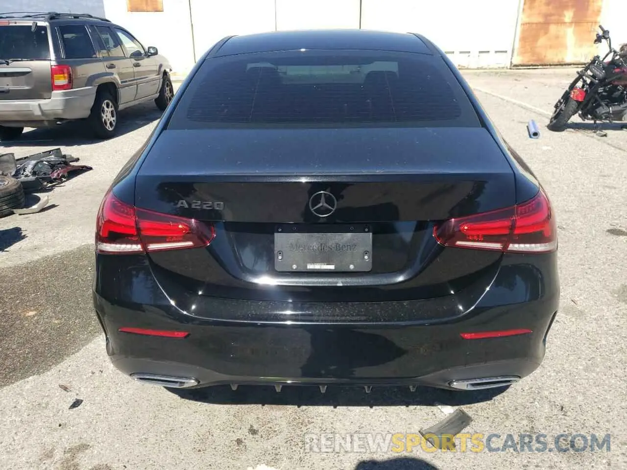6 Photograph of a damaged car WDD3G4EB6KW012413 MERCEDES-BENZ A-CLASS 2019
