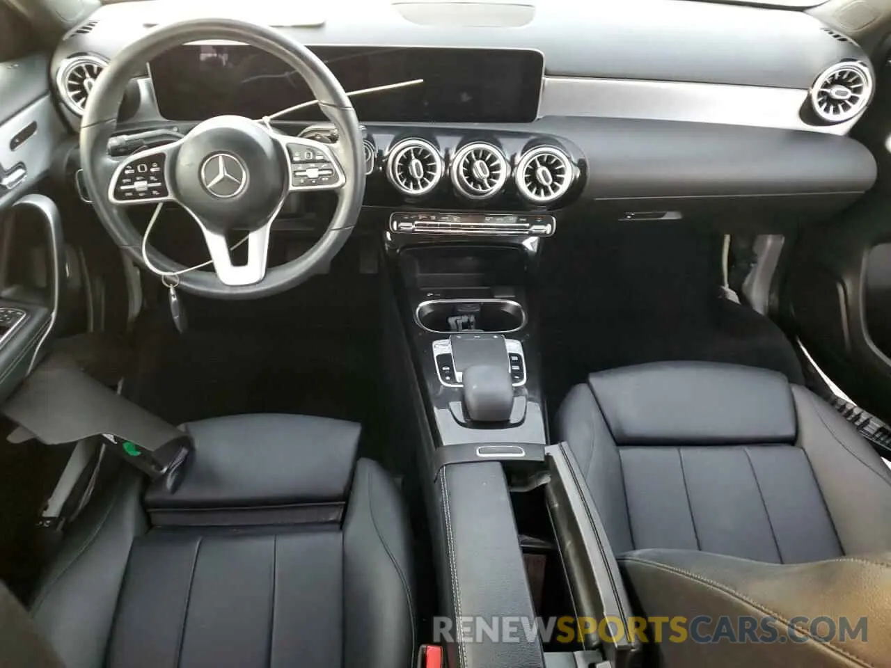 8 Photograph of a damaged car WDD3G4EB6KW024478 MERCEDES-BENZ A-CLASS 2019