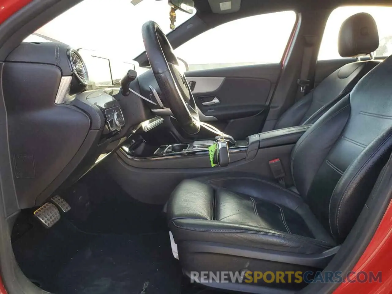 7 Photograph of a damaged car WDD3G4EB6KW033617 MERCEDES-BENZ A-CLASS 2019