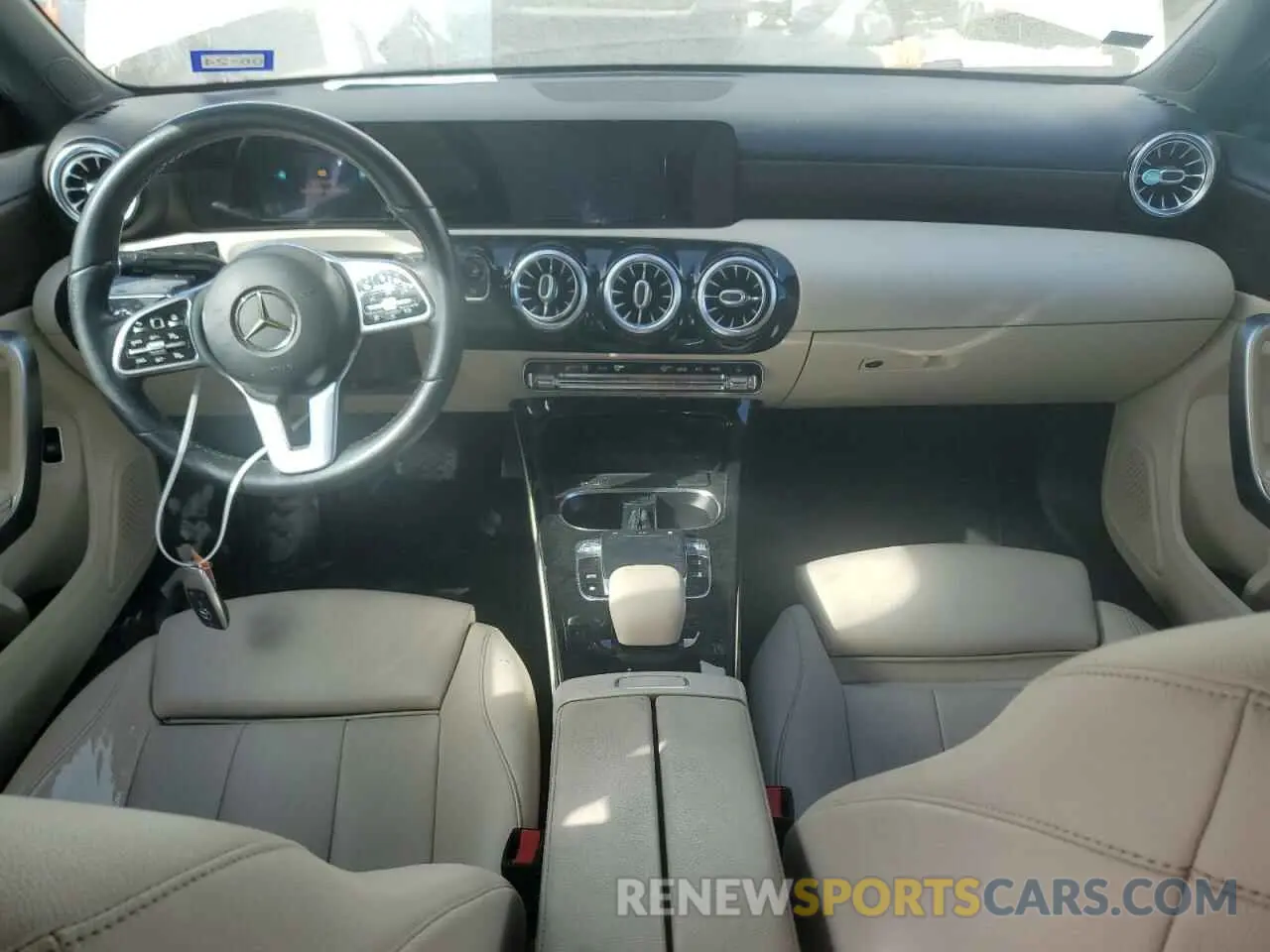 8 Photograph of a damaged car WDD3G4EB7KW006605 MERCEDES-BENZ A-CLASS 2019