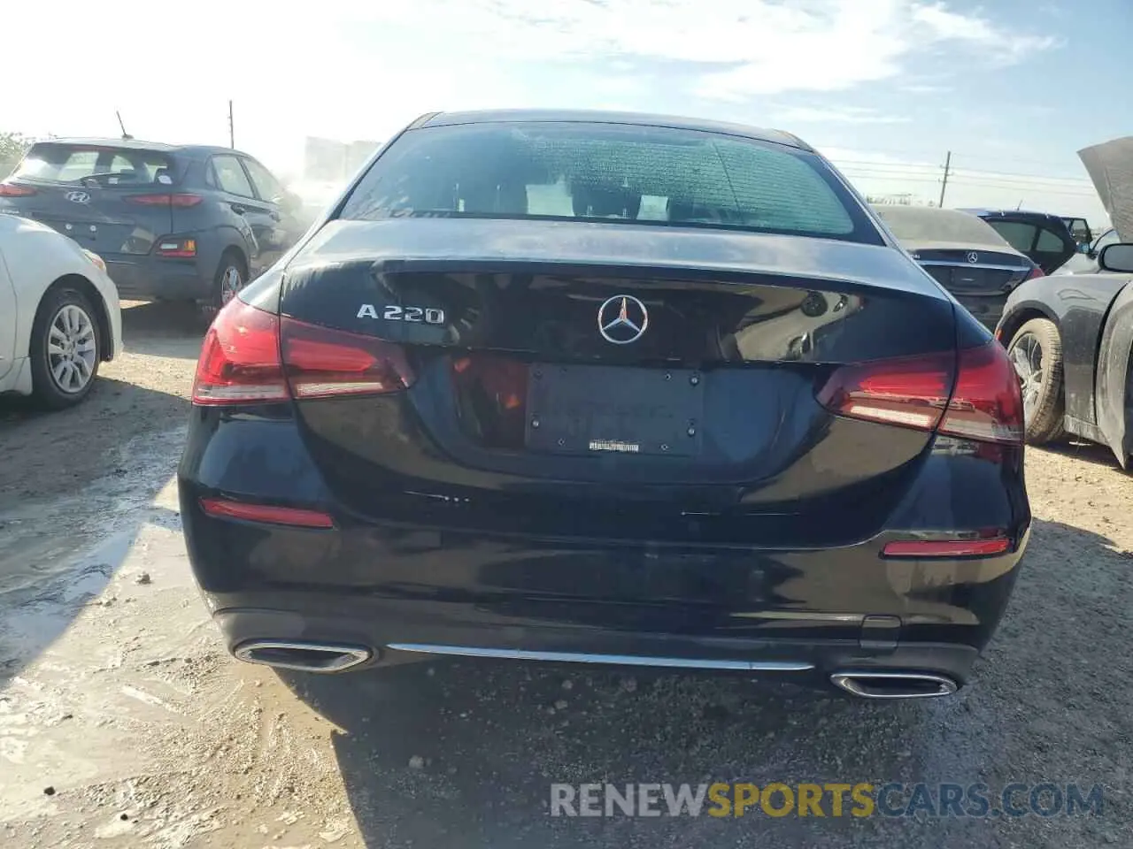 6 Photograph of a damaged car WDD3G4EB7KW021685 MERCEDES-BENZ A-CLASS 2019