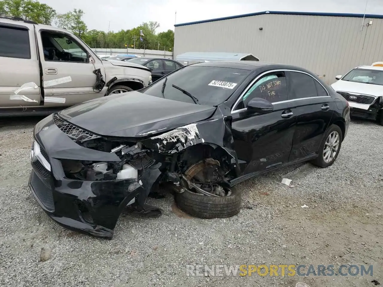 1 Photograph of a damaged car WDD3G4EB7KW025252 MERCEDES-BENZ A-CLASS 2019