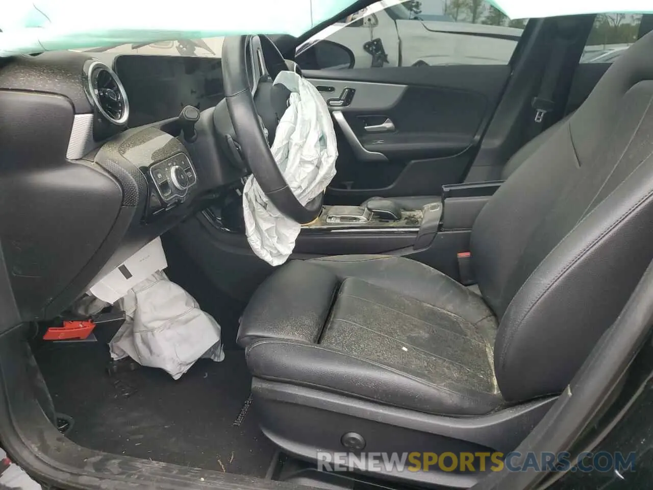 7 Photograph of a damaged car WDD3G4EB7KW025252 MERCEDES-BENZ A-CLASS 2019