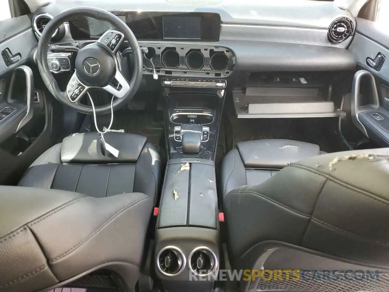 8 Photograph of a damaged car WDD3G4EB7KW025686 MERCEDES-BENZ A-CLASS 2019