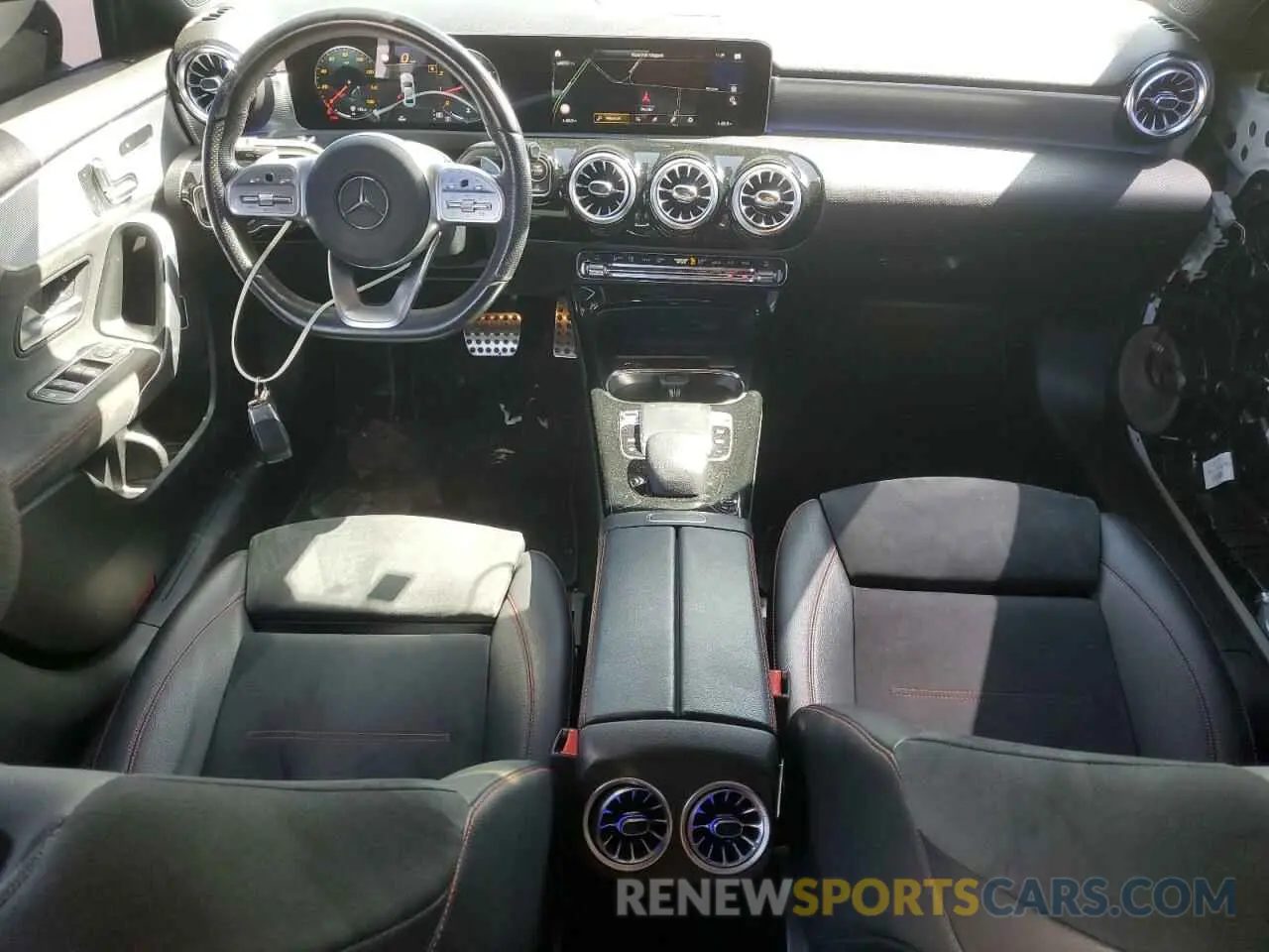 8 Photograph of a damaged car WDD3G4EB7KW026966 MERCEDES-BENZ A-CLASS 2019