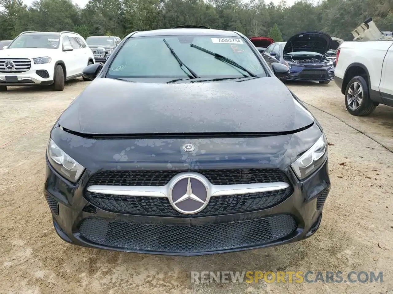 5 Photograph of a damaged car WDD3G4EB8KW008203 MERCEDES-BENZ A-CLASS 2019