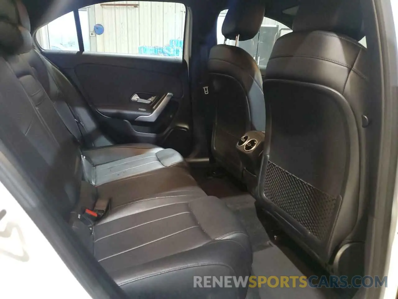 10 Photograph of a damaged car WDD3G4EB8KW017628 MERCEDES-BENZ A-CLASS 2019