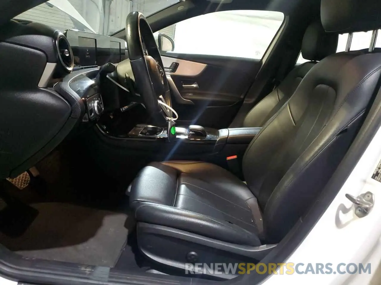 7 Photograph of a damaged car WDD3G4EB8KW017628 MERCEDES-BENZ A-CLASS 2019