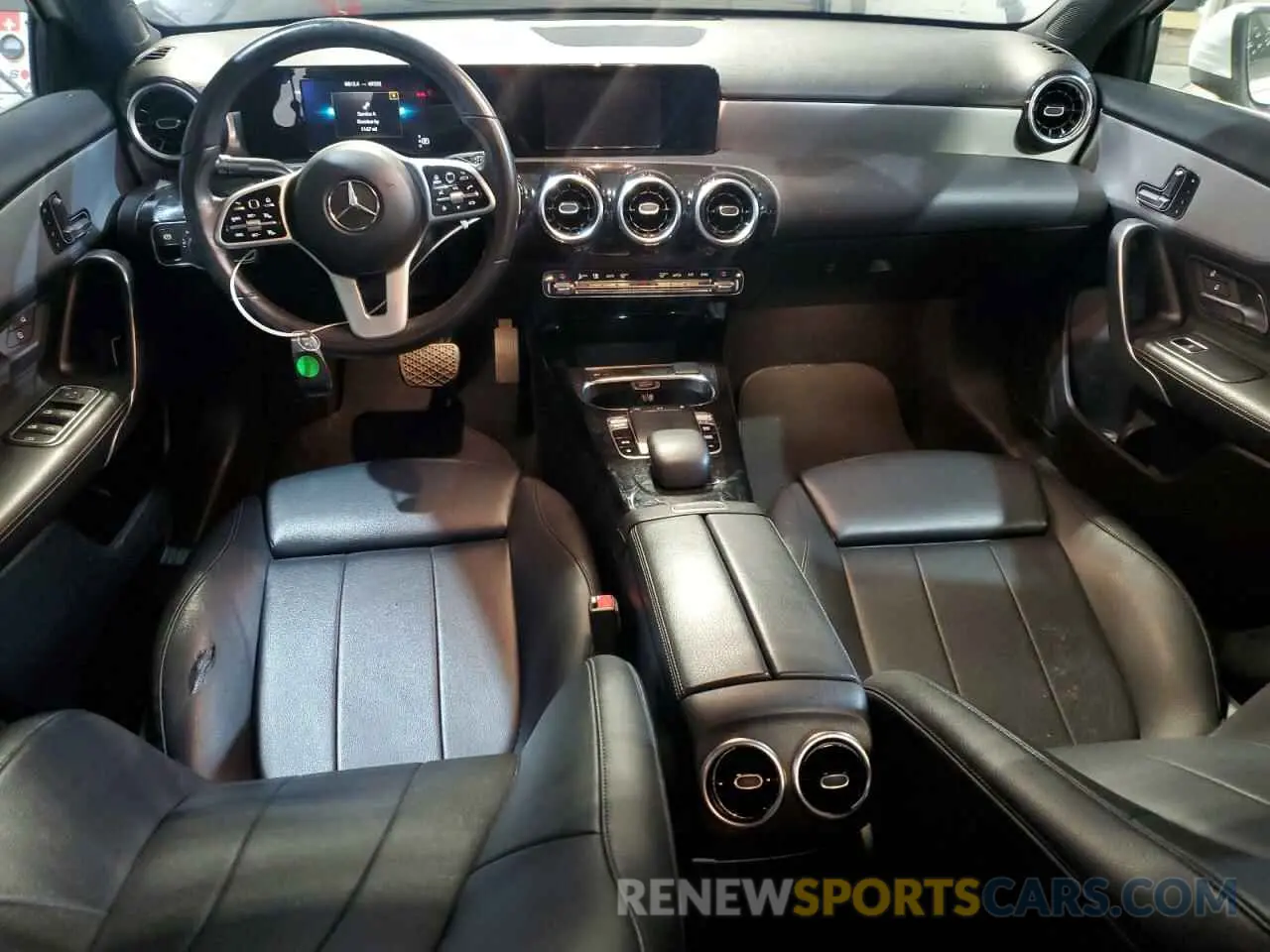 8 Photograph of a damaged car WDD3G4EB8KW017628 MERCEDES-BENZ A-CLASS 2019