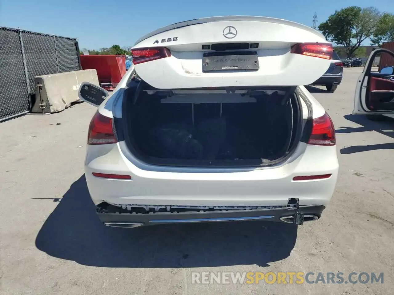 6 Photograph of a damaged car WDD3G4EB8KW022280 MERCEDES-BENZ A-CLASS 2019