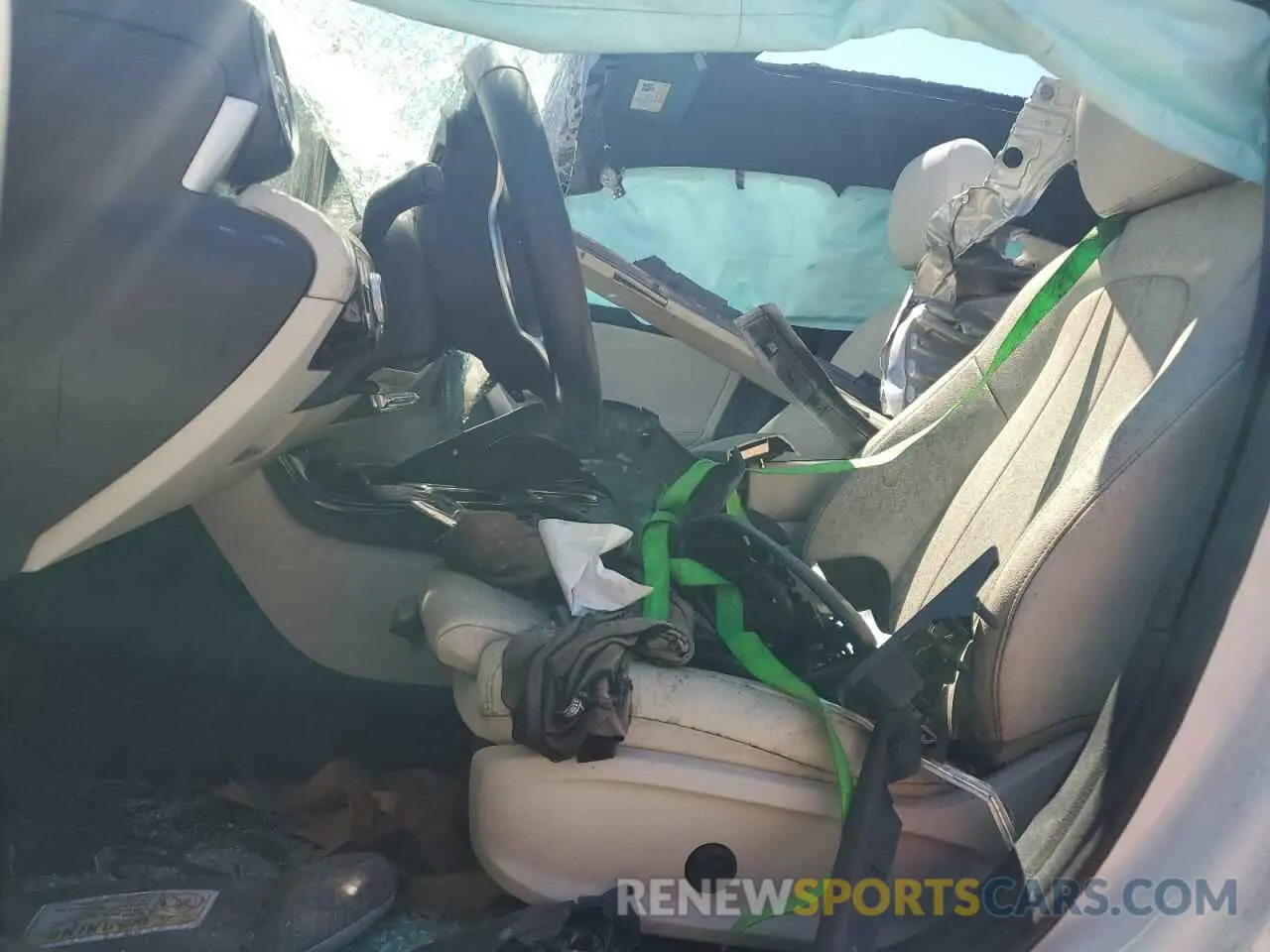 7 Photograph of a damaged car WDD3G4EB8KW022280 MERCEDES-BENZ A-CLASS 2019