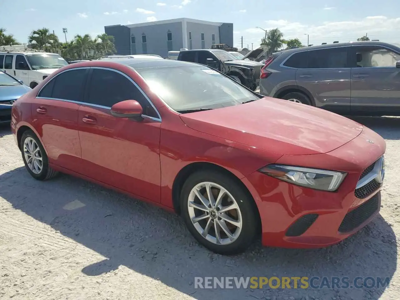 4 Photograph of a damaged car WDD3G4EB8KW027205 MERCEDES-BENZ A-CLASS 2019