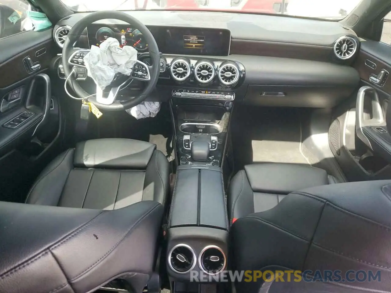 8 Photograph of a damaged car WDD3G4EB9KW025155 MERCEDES-BENZ A-CLASS 2019