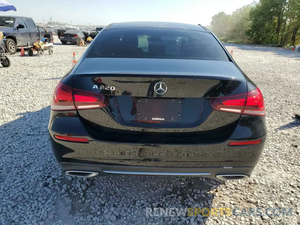 6 Photograph of a damaged car WDD3G4EB9KW034311 MERCEDES-BENZ A-CLASS 2019
