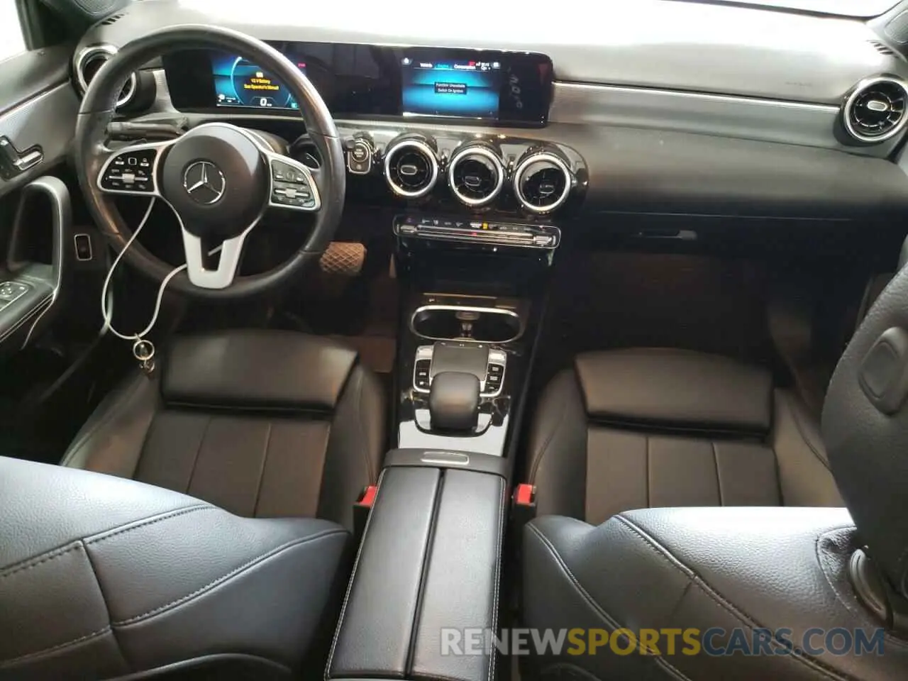 8 Photograph of a damaged car WDD3G4EB9KW034728 MERCEDES-BENZ A-CLASS 2019
