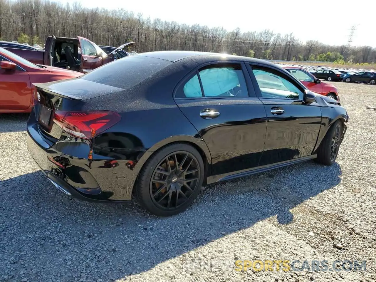 3 Photograph of a damaged car WDD3G4EBXKW028565 MERCEDES-BENZ A-CLASS 2019