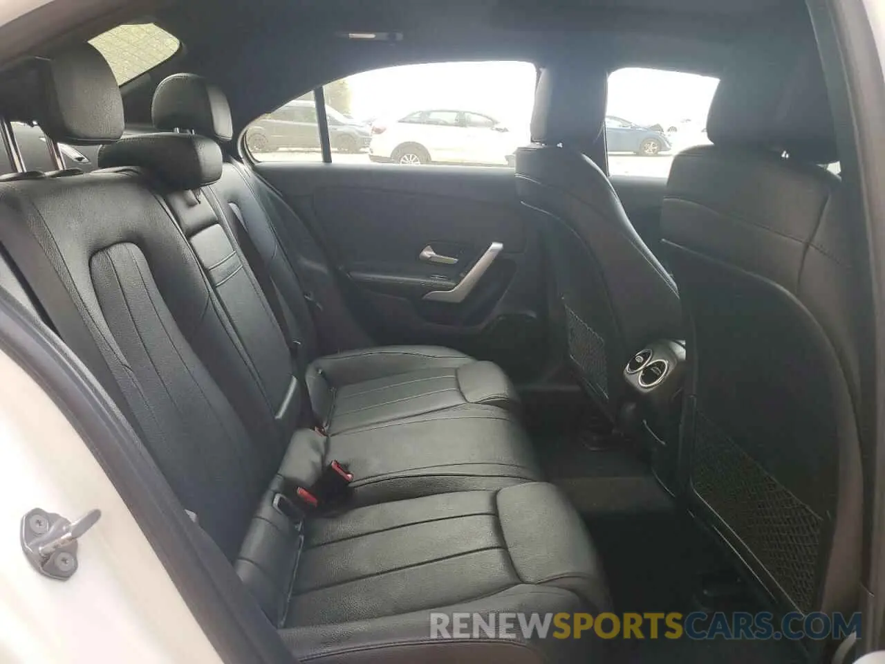 10 Photograph of a damaged car WDD3G4FB0KW026628 MERCEDES-BENZ A-CLASS 2019