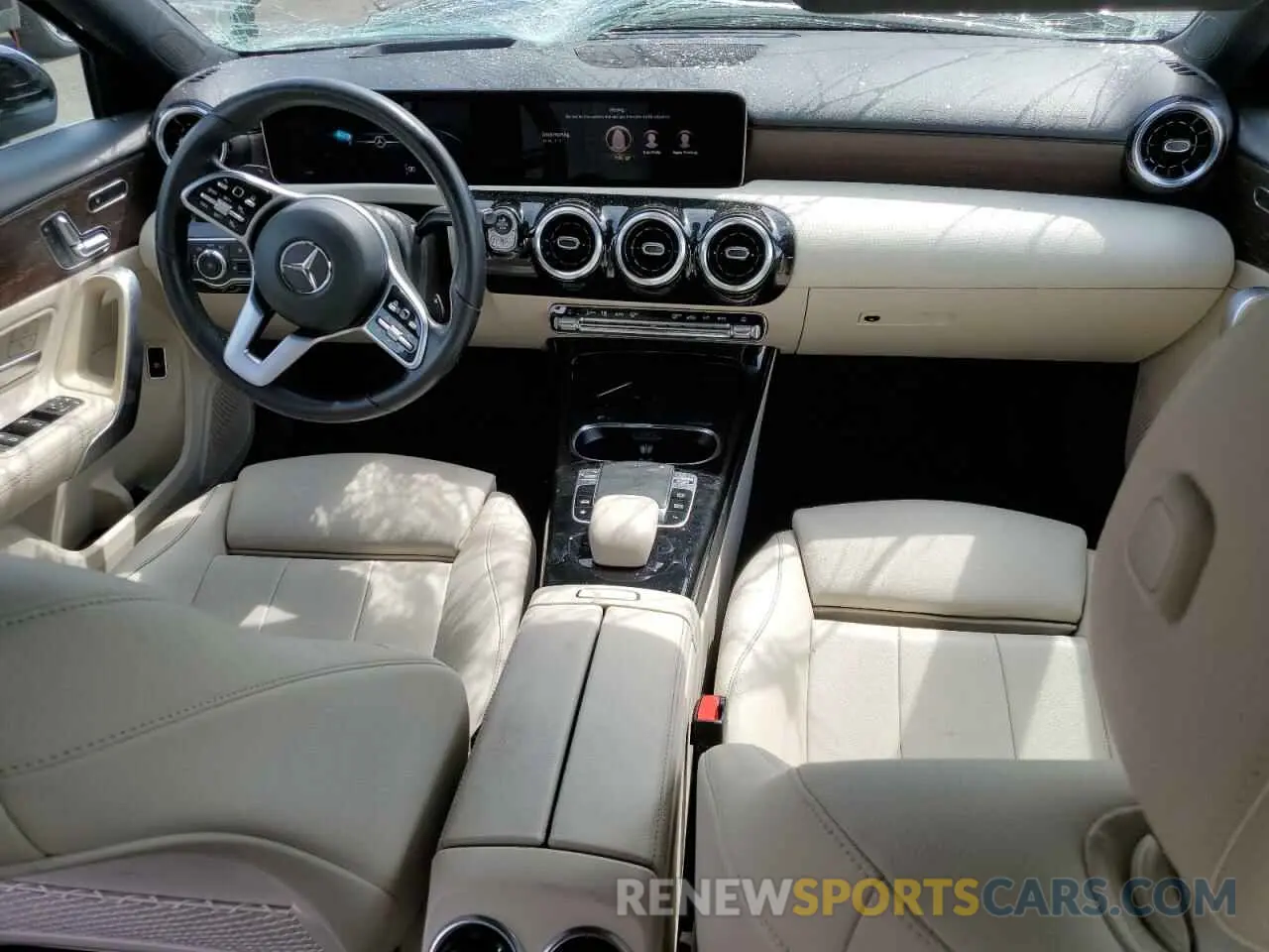 8 Photograph of a damaged car WDD3G4FB1KW027478 MERCEDES-BENZ A-CLASS 2019